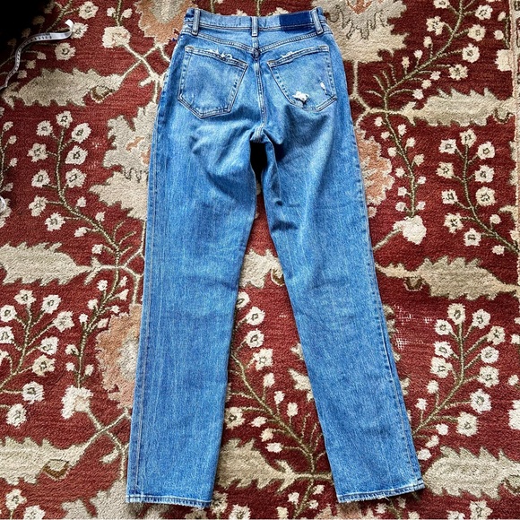 Abercrombie & Fitch The 90s Straight Ultra High Rise Crossover Button Jean - Picture 7 of 13
